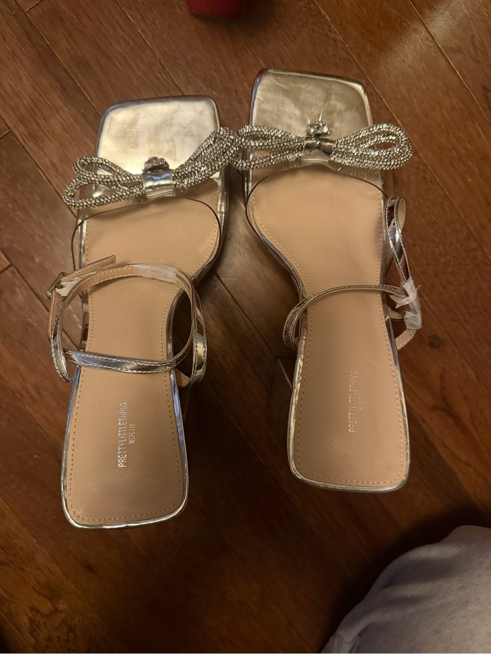 PrettyLittleThing Metallic Gold Bow Strappy Sandals NEW NEVER WORN